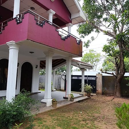 S And P Airport Transit Hostel And Villa 01 Negombo Exterior foto