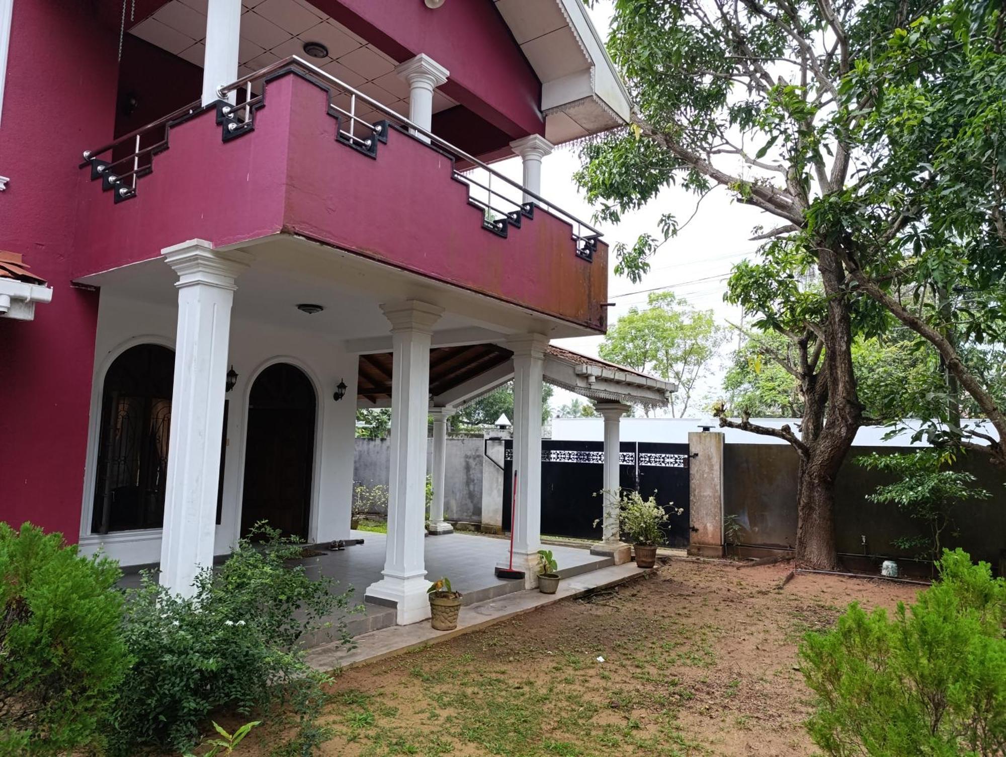 S And P Airport Transit Hostel And Villa 01 Negombo Exterior foto