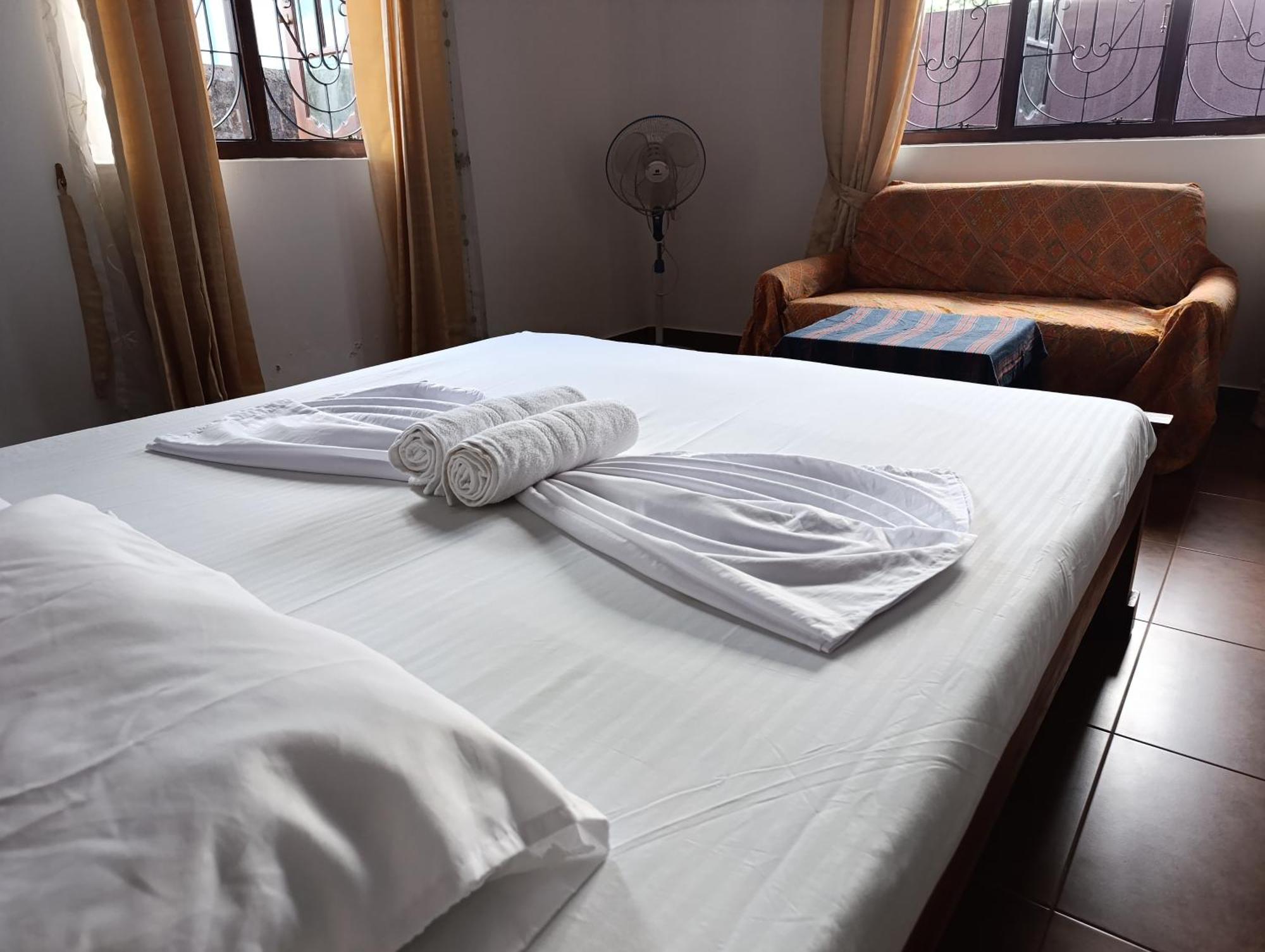 S And P Airport Transit Hostel And Villa 01 Negombo Exterior foto